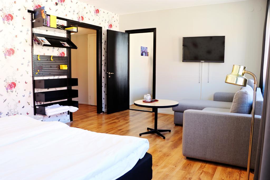 Hotell Kungsljus, Budgethotell Vastervik Luaran gambar